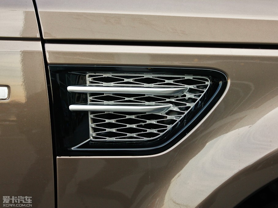 2013����\�� 5.0 V8 NA HSE