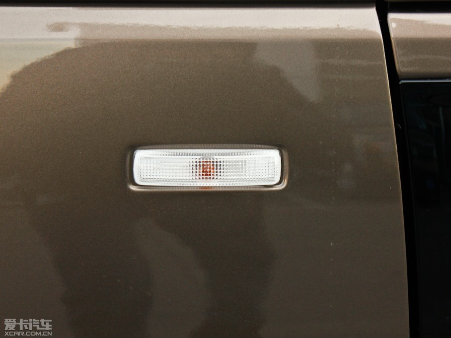 2013����\(y��n)��(d��ng) 5.0 V8 NA HSE