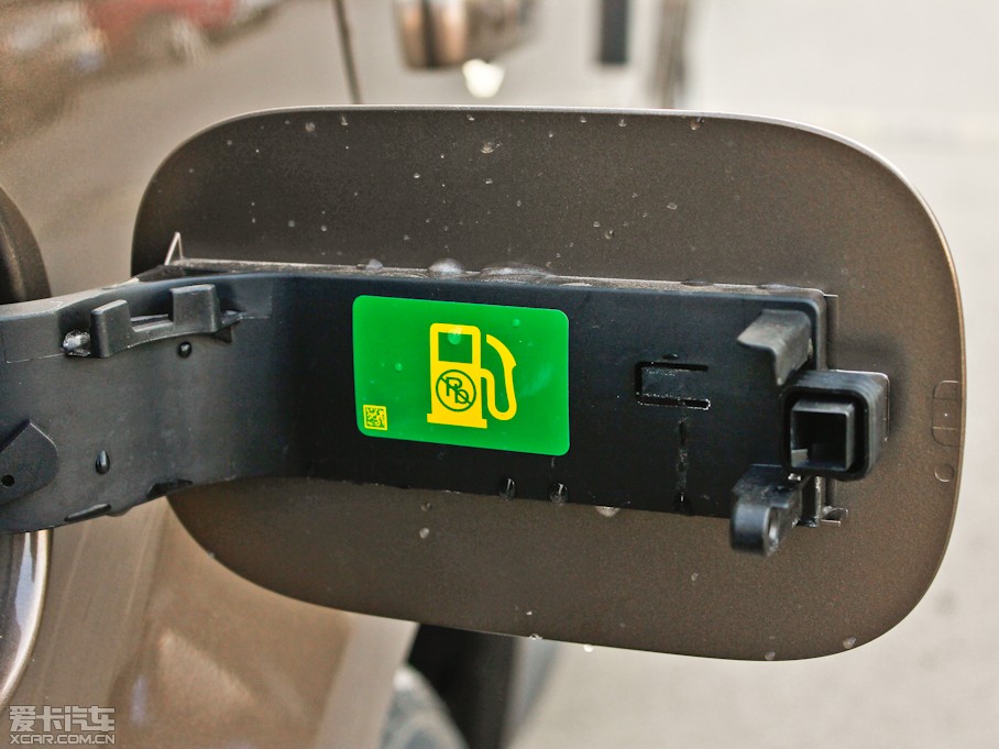 2013����\�� 5.0 V8 NA HSE