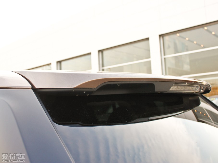 2013����\�� 5.0 V8 NA HSE