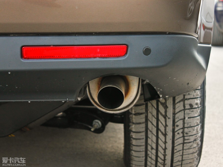 2013����\(y��n)�� 5.0 V8 NA HSE