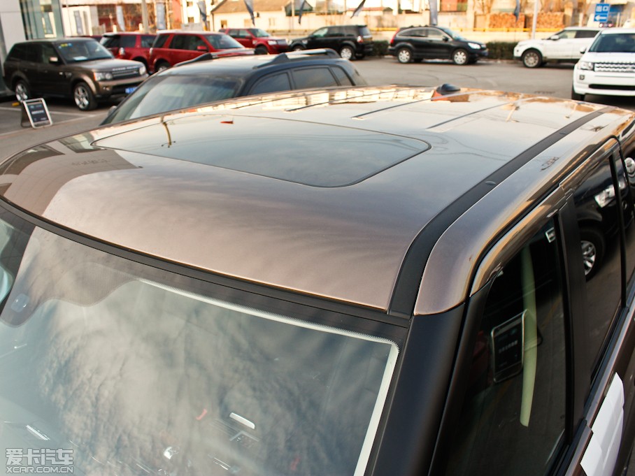 2013����\�� 5.0 V8 NA HSE