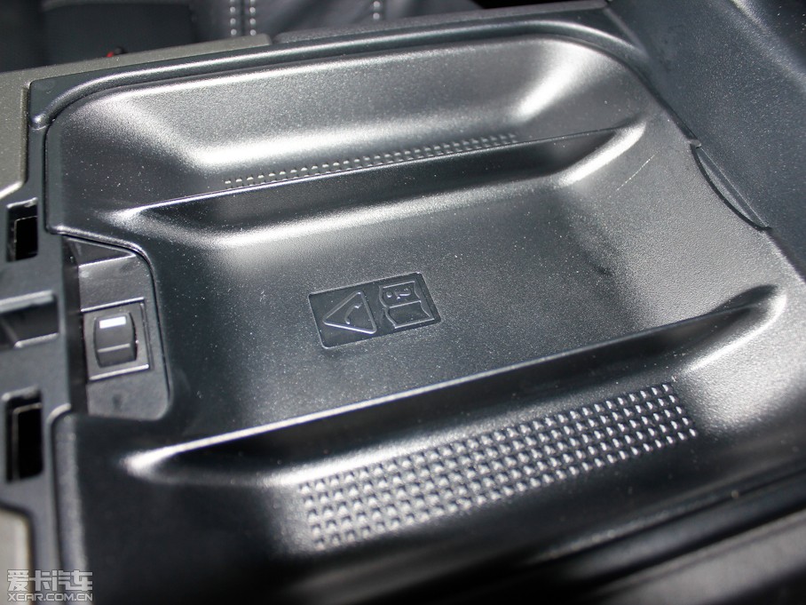 2013\(yn)(dng) 5.0 V8 NA HSE