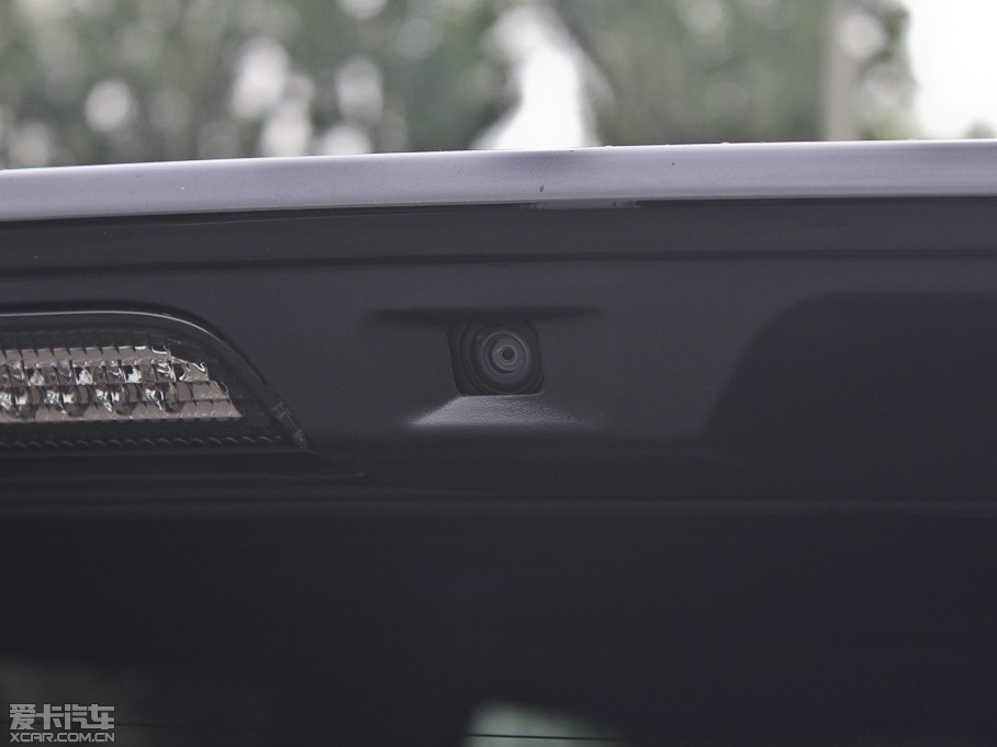 2013����\�� 5.0 V8 NA �ژ�������