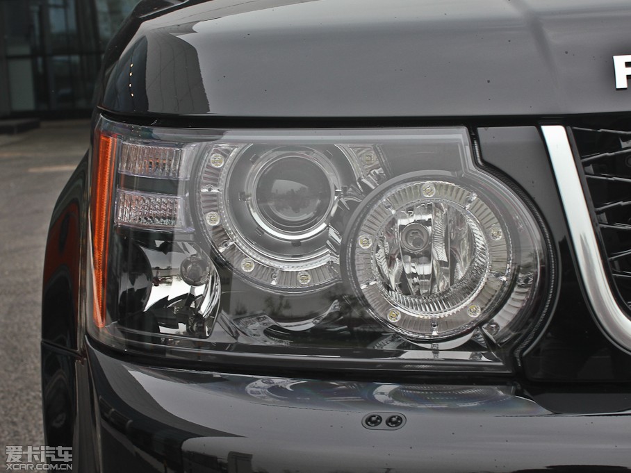 2013����\�� 5.0 V8 NA �ژ�������