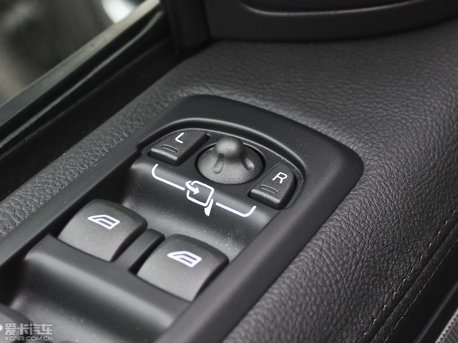 2013\ 5.0 V8 NA ژ