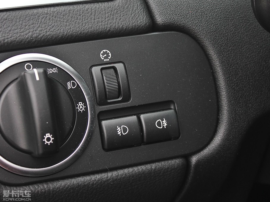 2013\ 5.0 V8 NA ژ