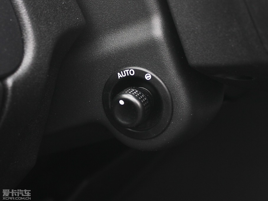 2013\ 5.0 V8 NA ژ