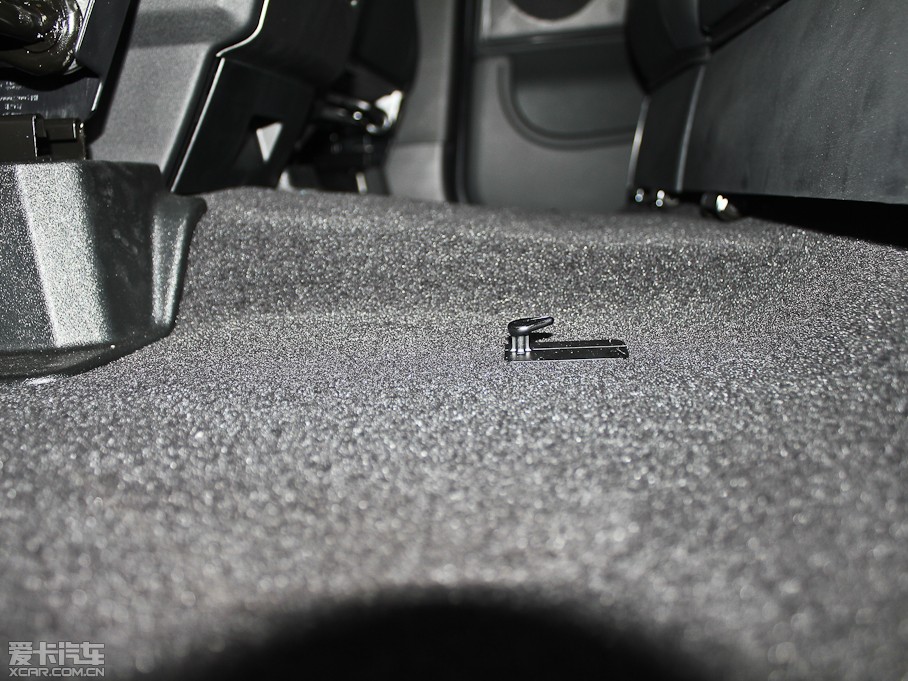 2013\ 5.0 V8 NA ژ