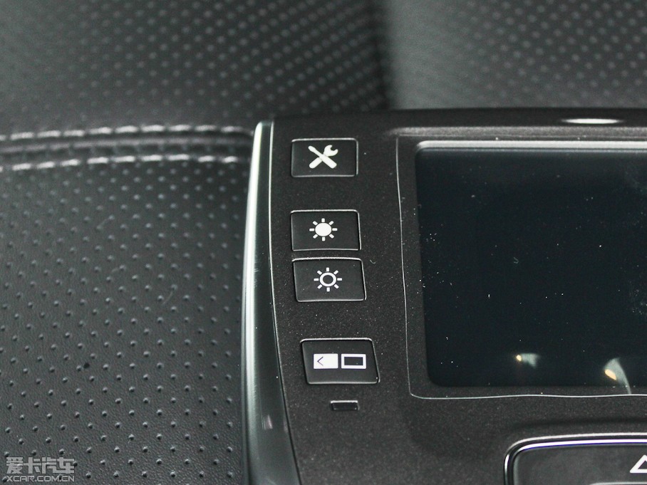 2013\ 5.0 V8 NA ژ