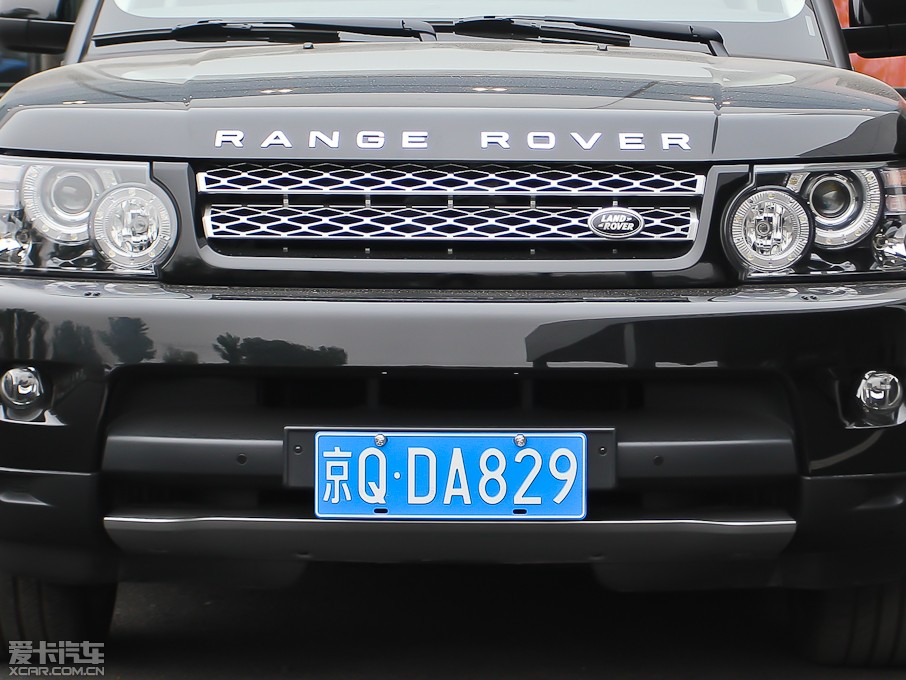 2013����\(y��n)�� 5.0 V8 SC �h�Є�(chu��ng)����