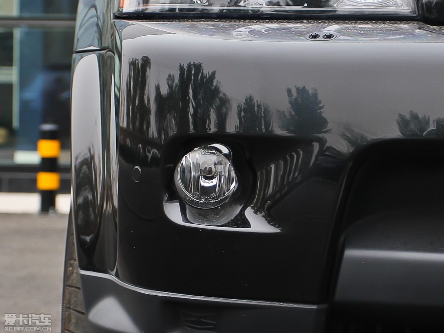 2013����\�� 5.0 V8 SC �h�Є�����