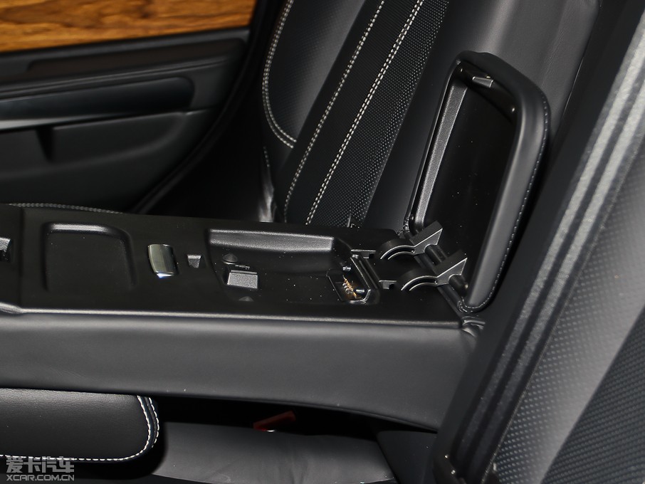 2013\ 5.0 V8 SC hЄ