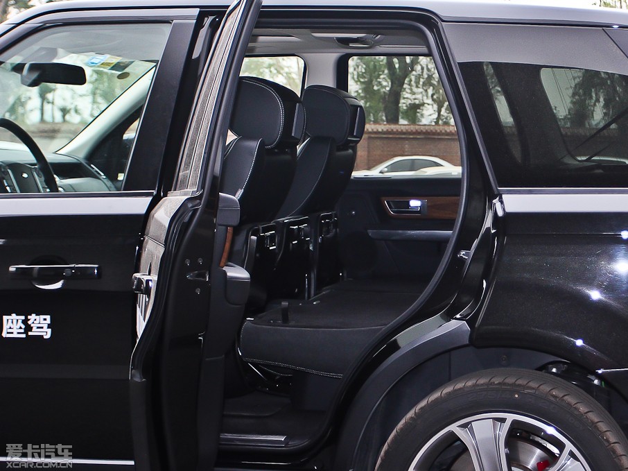 2013\(yn)(dng) 5.0 V8 SC hЄ(chung)