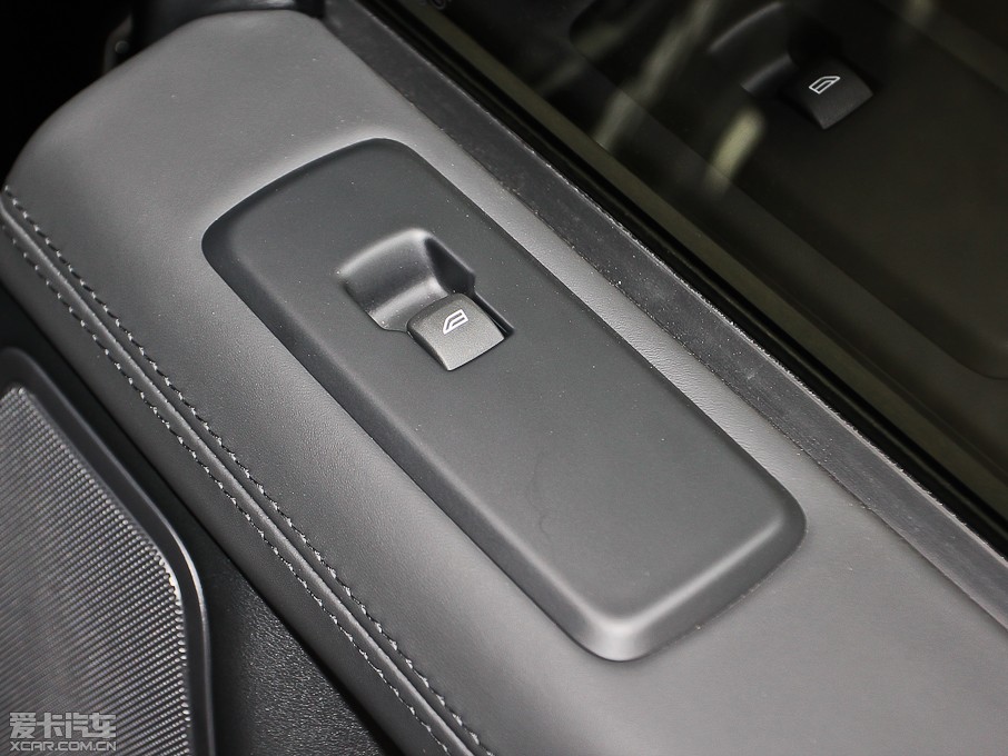 2013\ 5.0 V8 SC hЄ