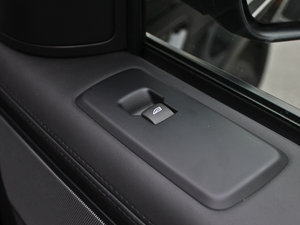 20135.0L NA HSE St п؅^