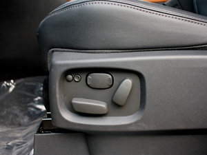 20135.0 V8 NA HSE {{