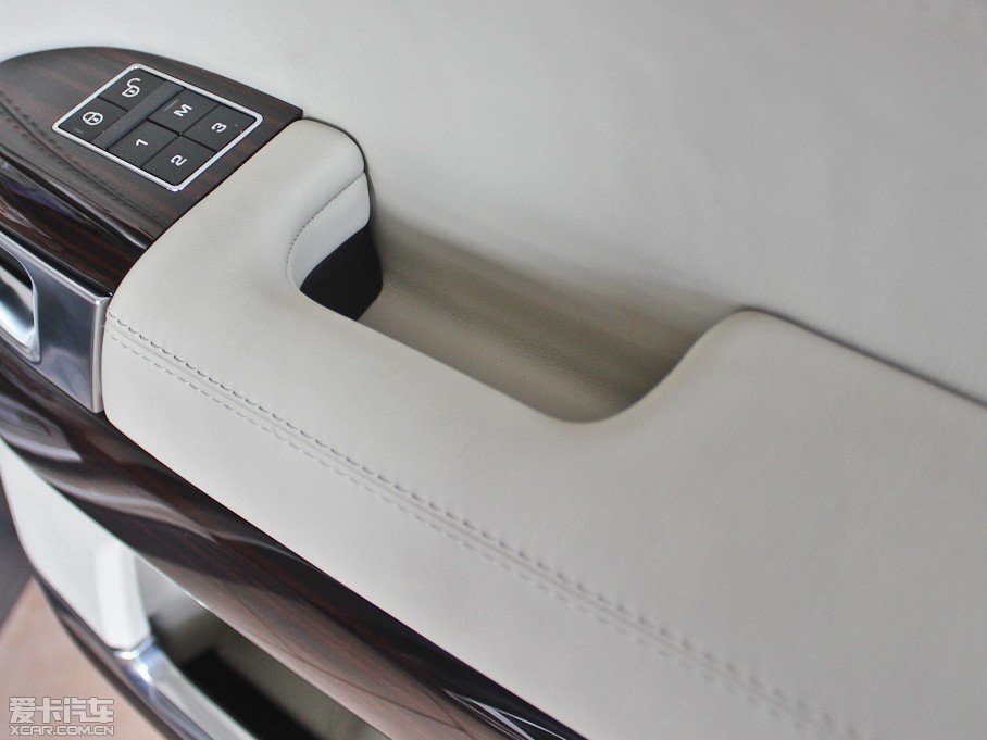 2013 5.0 V8 AB 焓(chung)