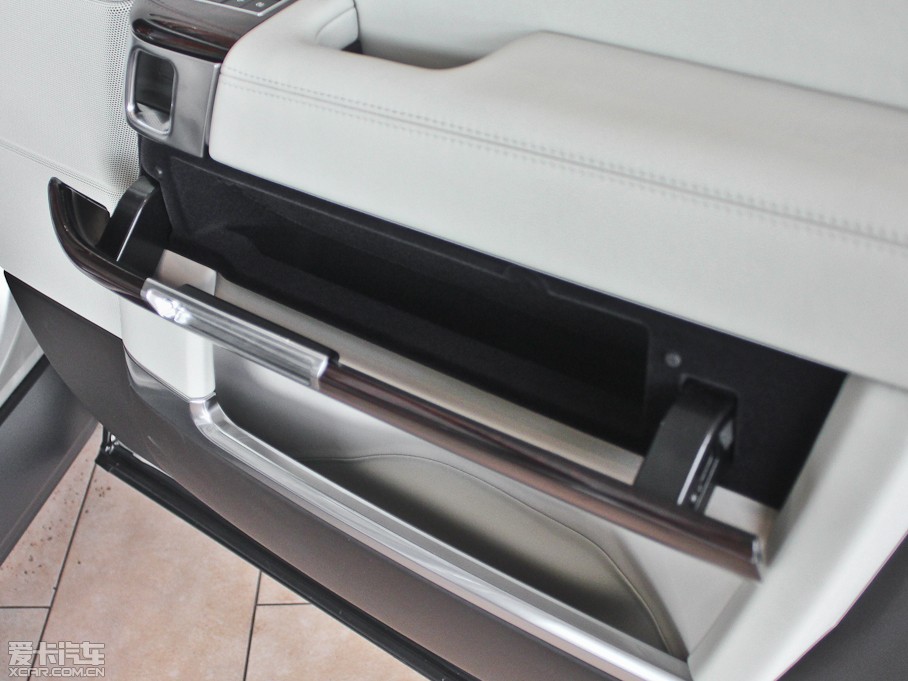 2013 5.0 V8 AB 焓(chung)