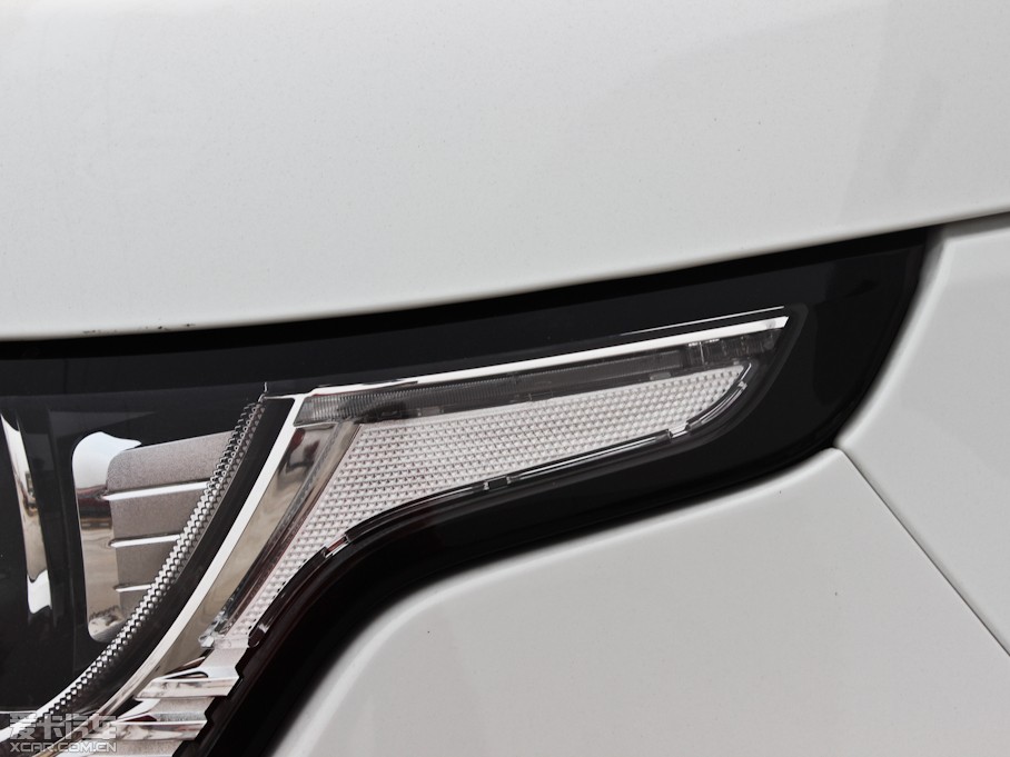 2013 5.0 V8 NA Vogue SE