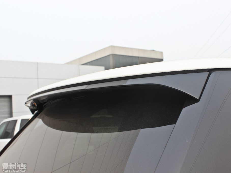 2013 5.0 V8 NA Vogue SE