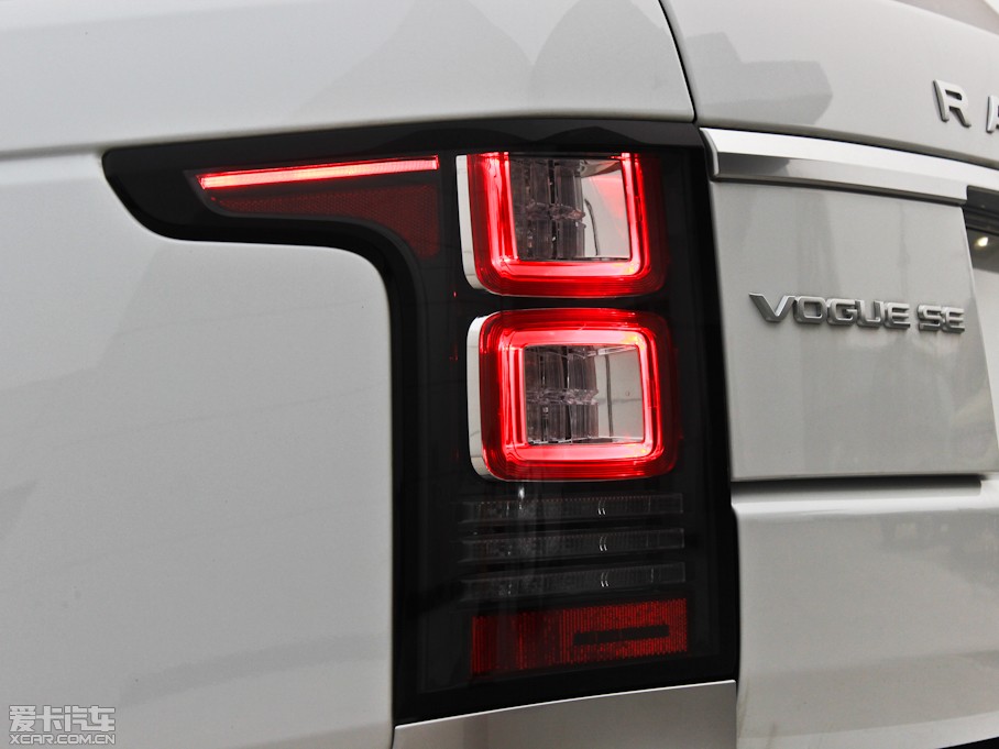 2013 5.0 V8 NA Vogue SE