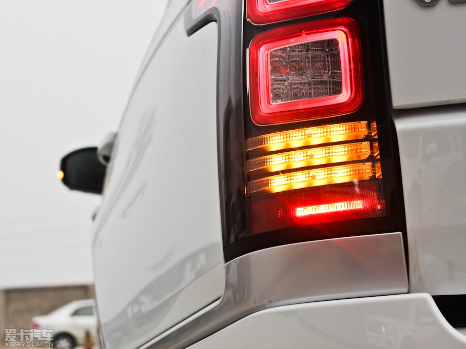 2013 5.0 V8 NA Vogue SE