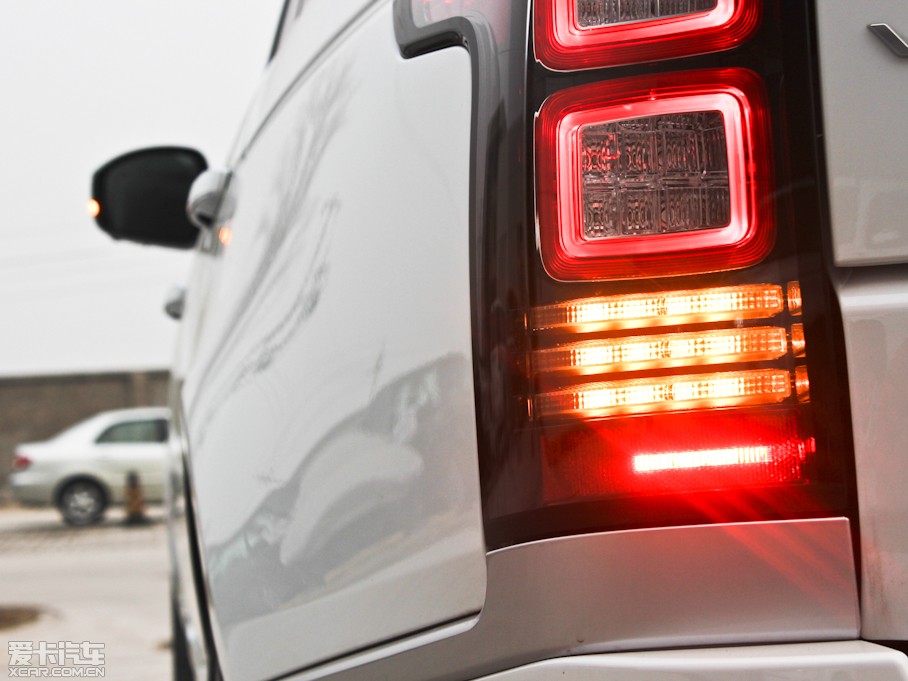 2013 5.0 V8 NA Vogue SE