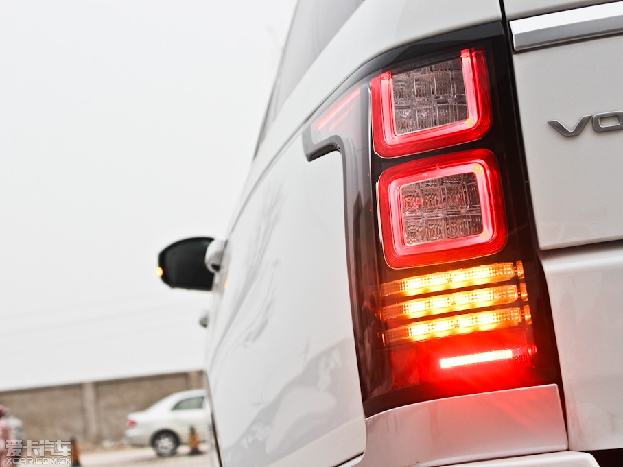 2013 5.0 V8 NA Vogue SE