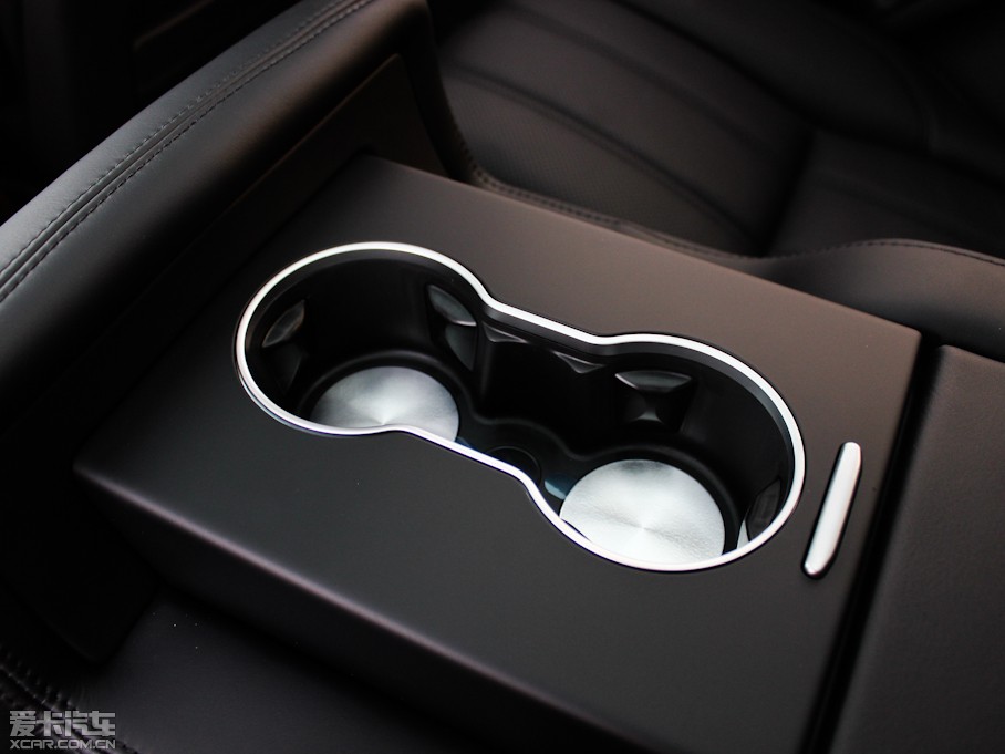 2013��� 5.0 V8 NA Vogue SE