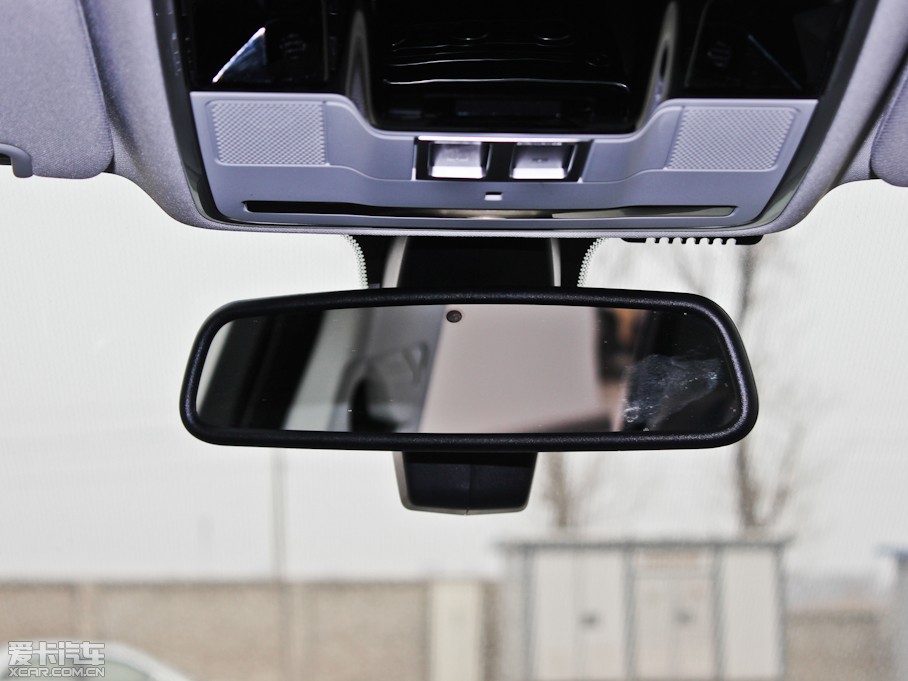 2013 5.0 V8 NA Vogue SE