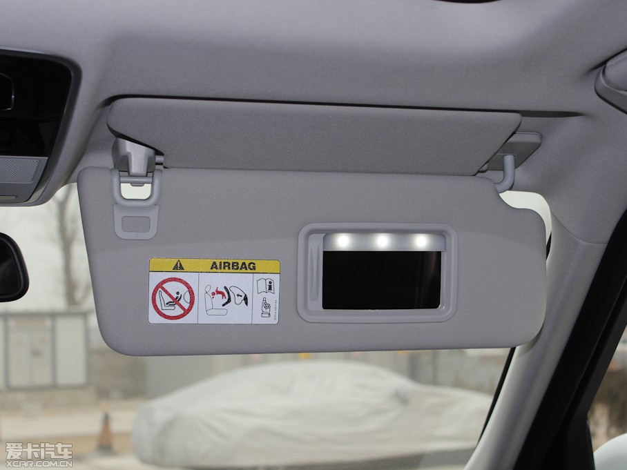 2013 5.0 V8 NA Vogue SE