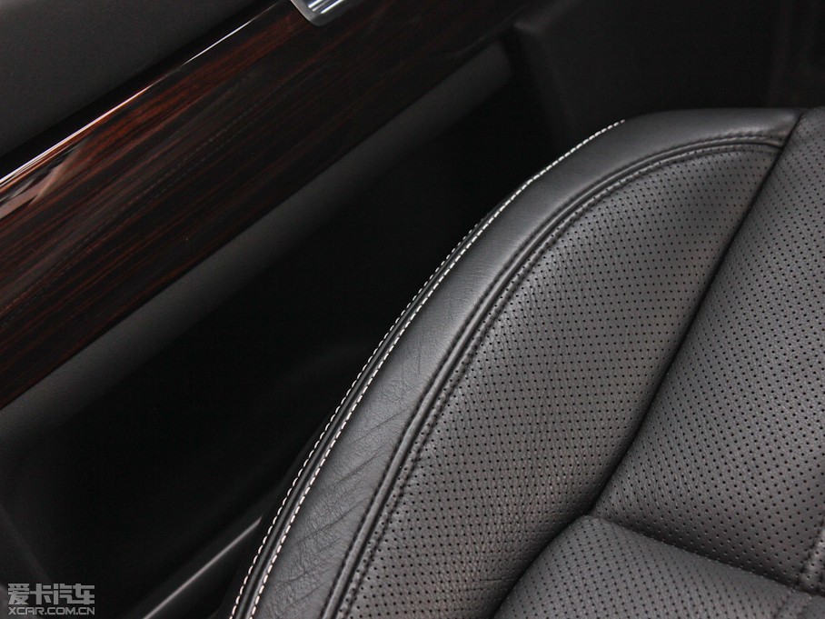 2013 5.0 V8 NA Vogue SE