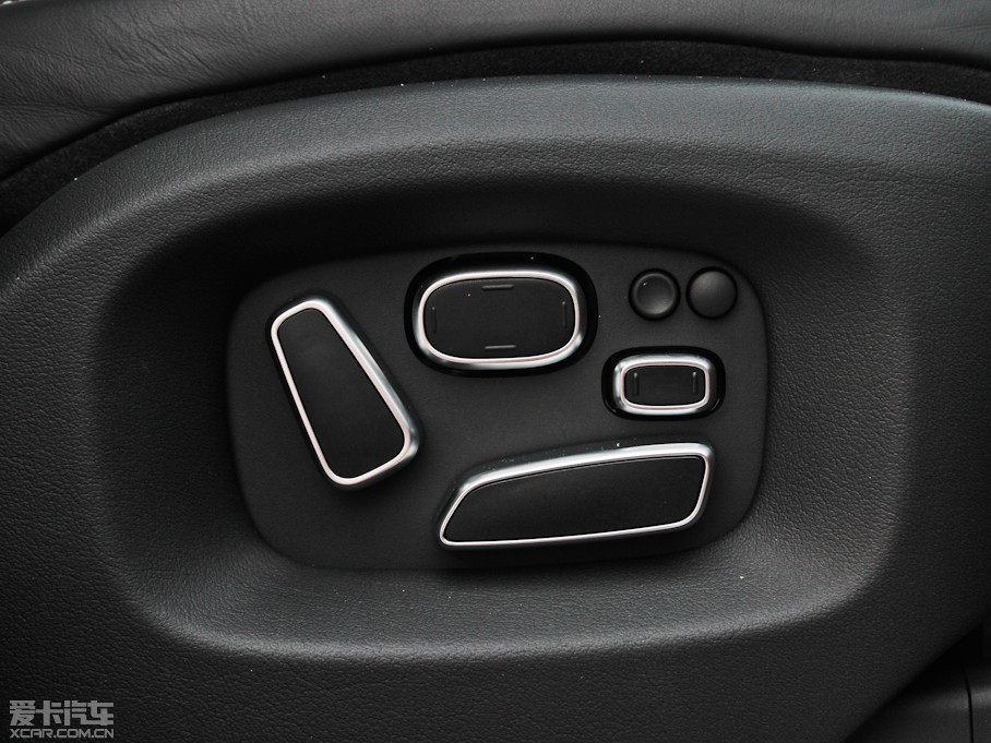 2013 5.0 V8 NA Vogue SE