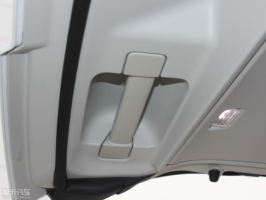 2013 5.0 V8 NA Vogue SE