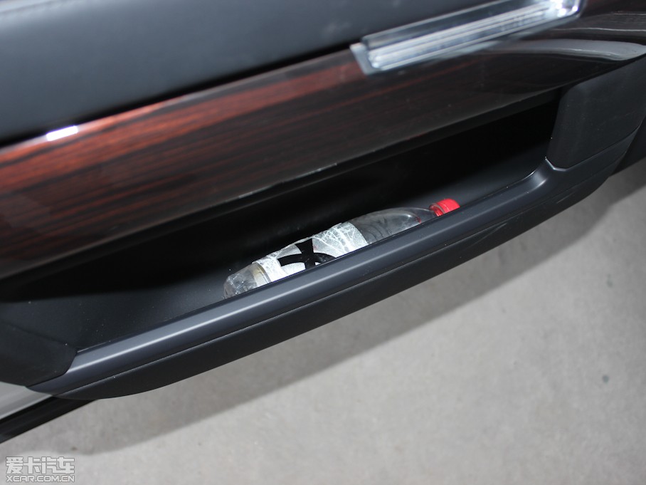 2013 5.0 V8 NA Vogue SE