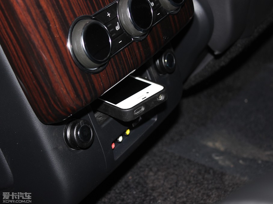 2013 5.0 V8 NA Vogue SE