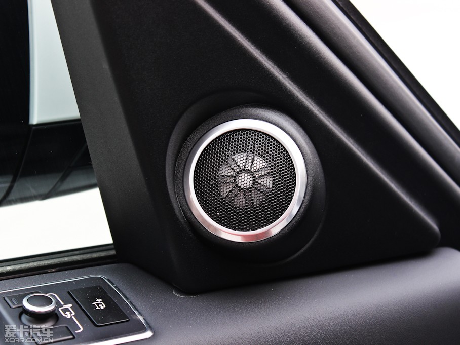 2013 5.0 V8 NA Vogue SE