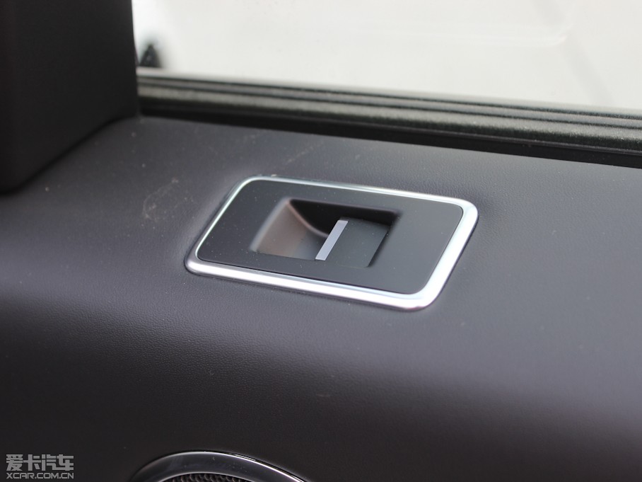 2013 5.0 V8 NA Vogue SE