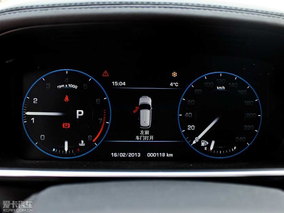 2013 5.0 V8 NA Vogue SE