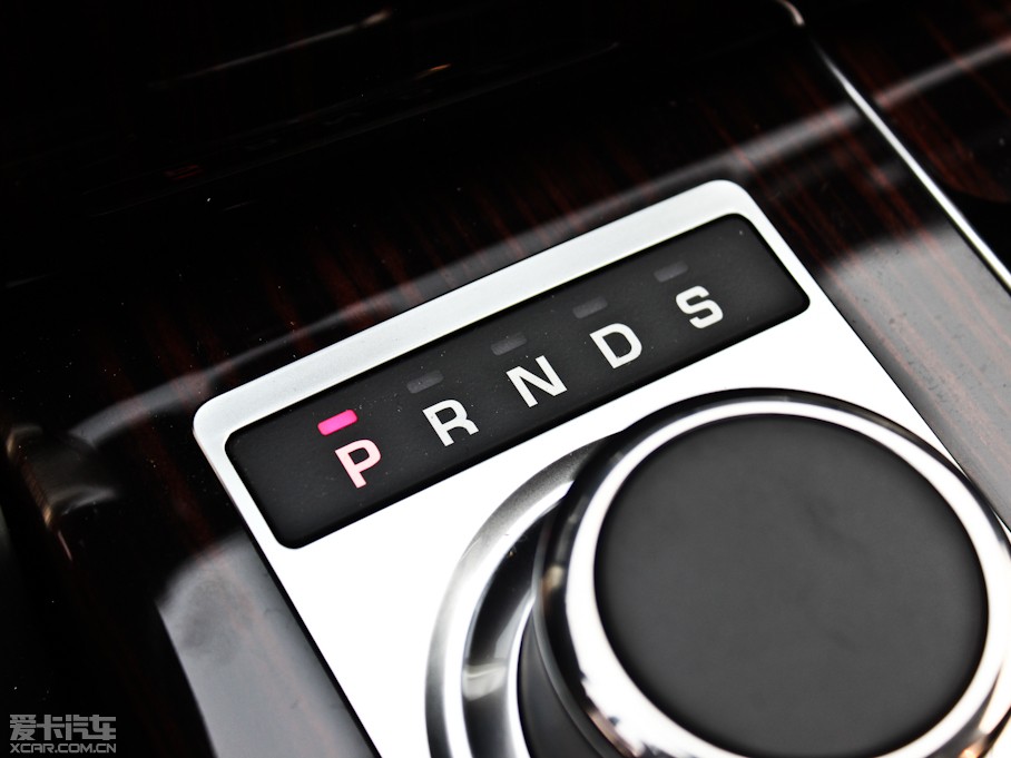 2013 5.0 V8 NA Vogue SE