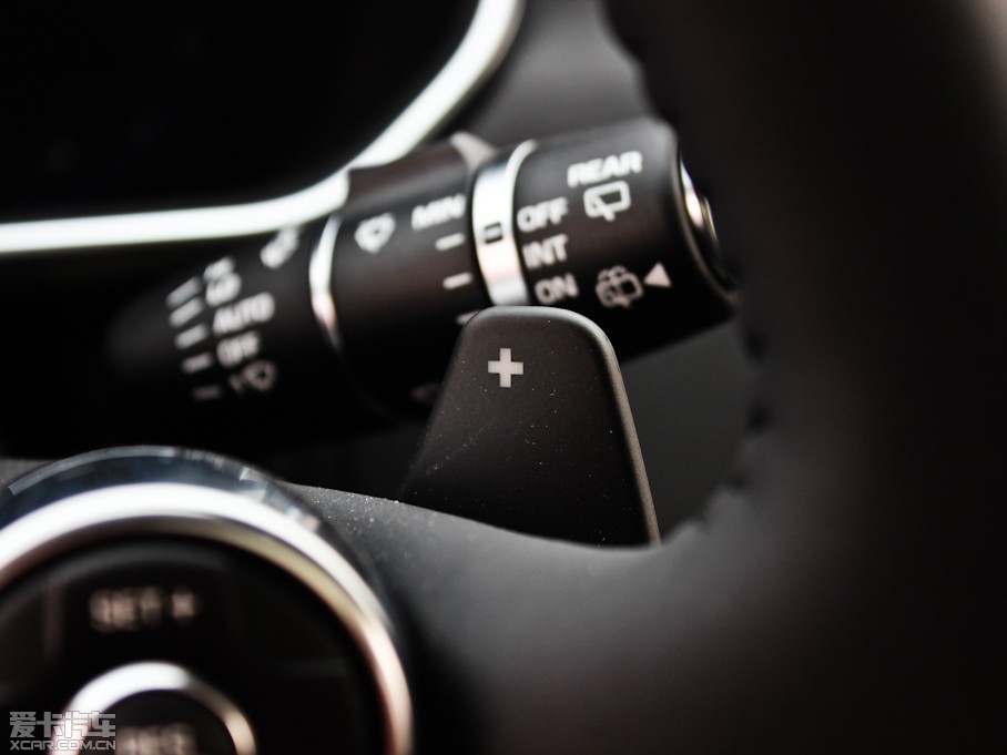 2013 5.0 V8 NA Vogue SE