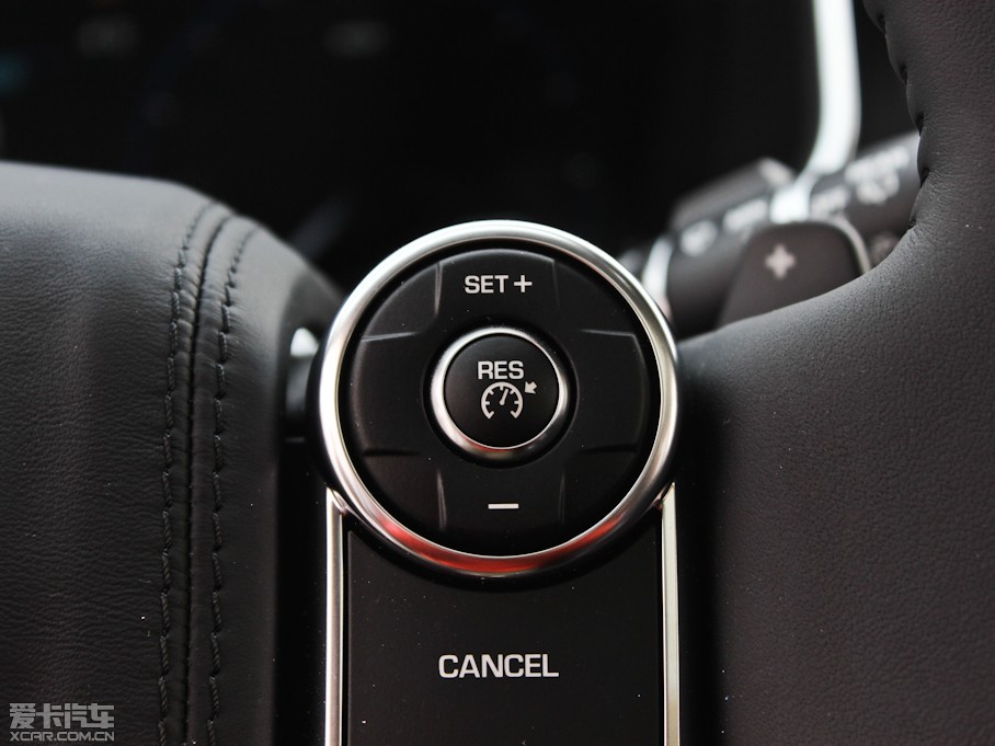 2013 5.0 V8 NA Vogue SE