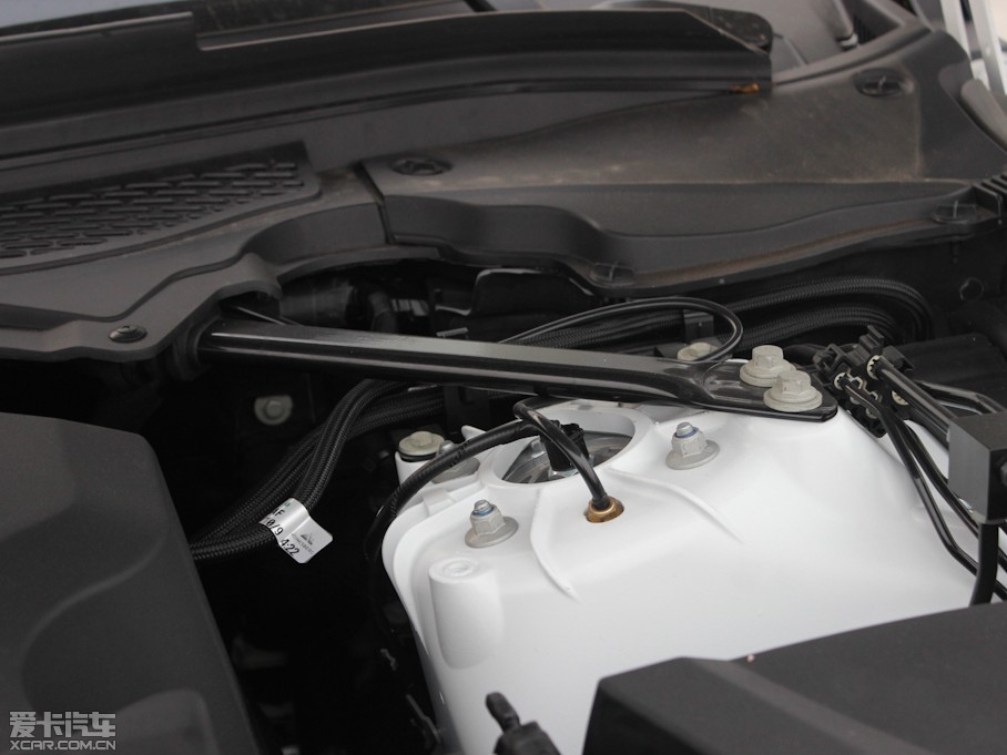 2013 5.0 V8 NA Vogue SE