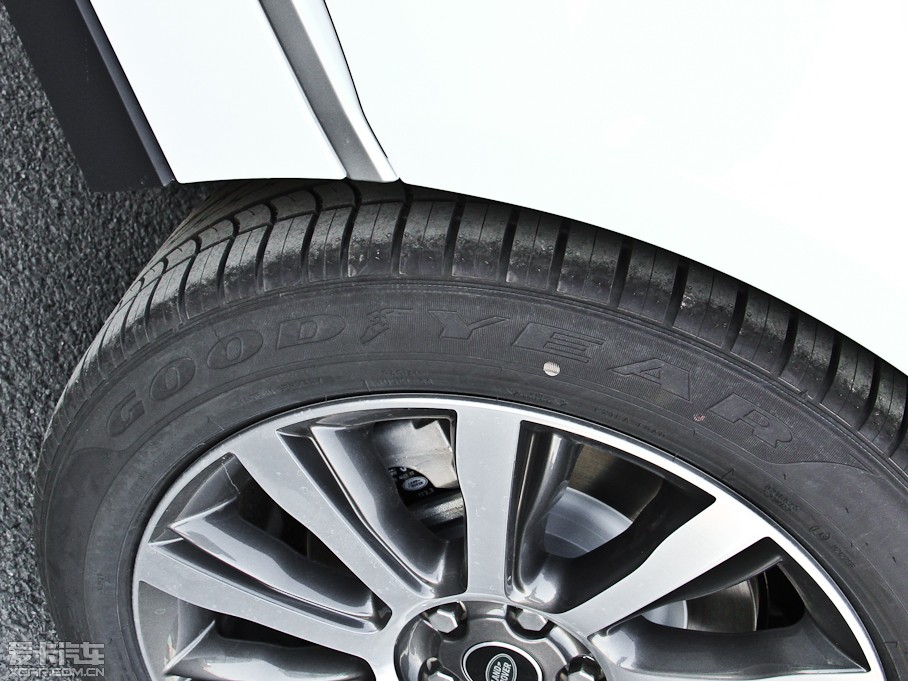 2013 5.0 V8 NA Vogue SE