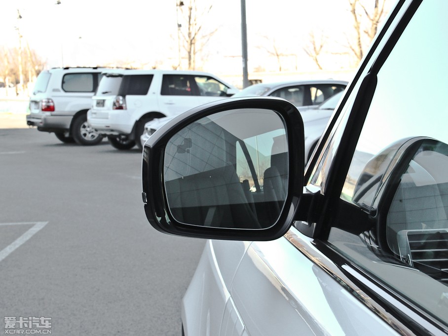 2013 5.0 V8 NA Vogue SE