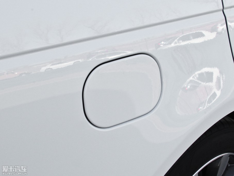 2013 5.0 V8 NA Vogue SE