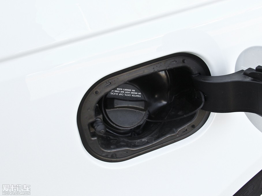 2013 5.0 V8 NA Vogue SE