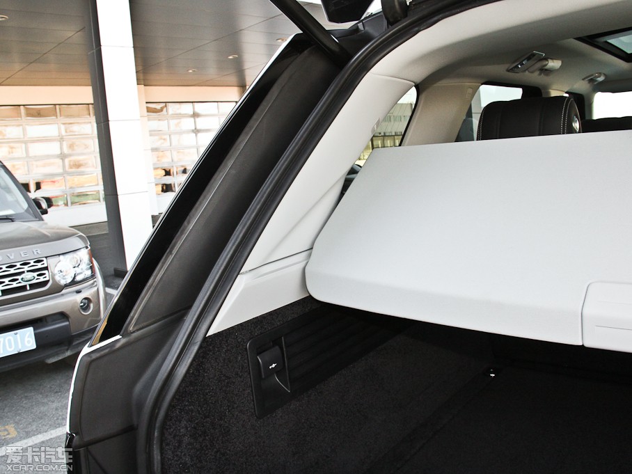 2013 5.0 V8 NA Vogue SE