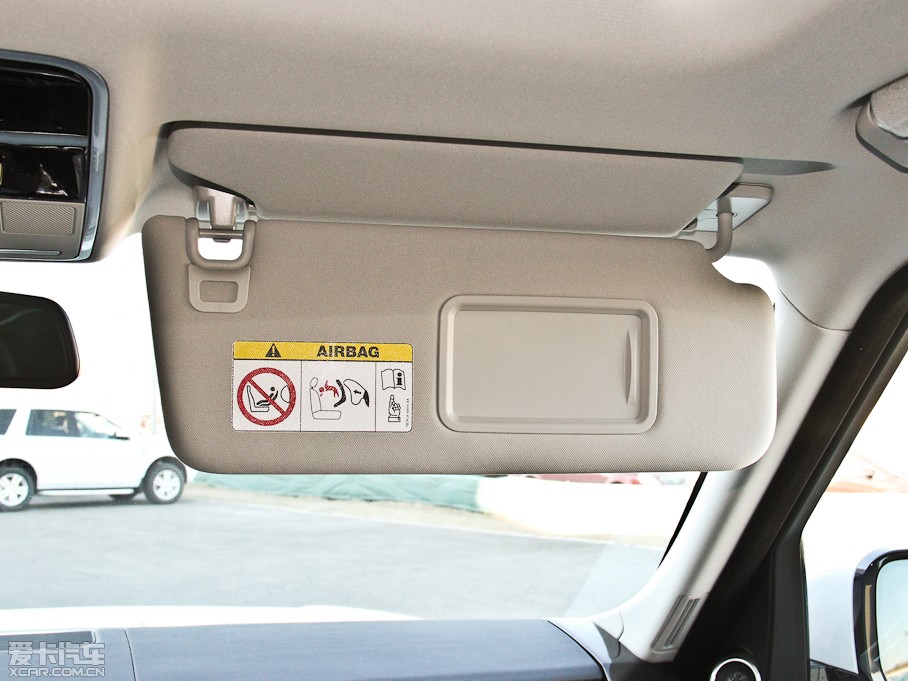 2013 5.0 V8 NA Vogue SE